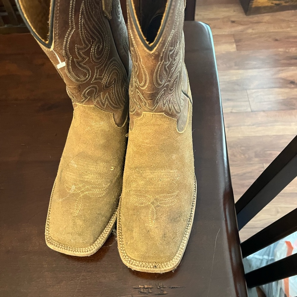 Ariat Brown Western Cowboy Boots